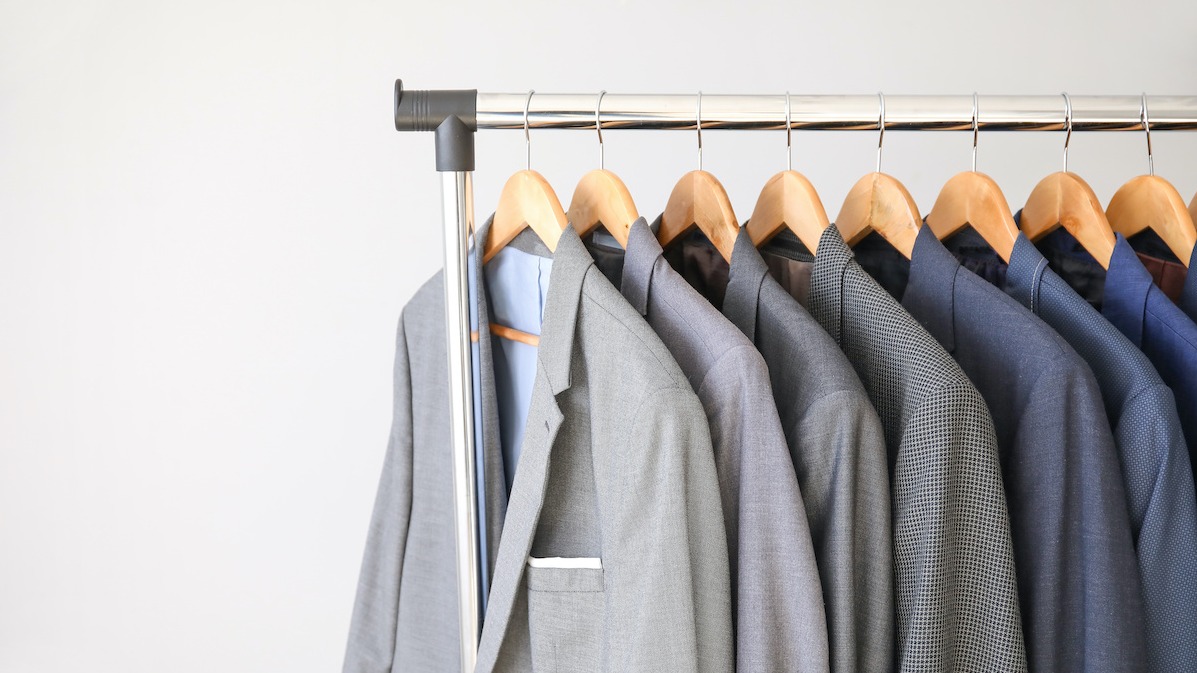 מדריך לסגנונות חליפות גברים: 3 סוגים קלאסיים של חליפות